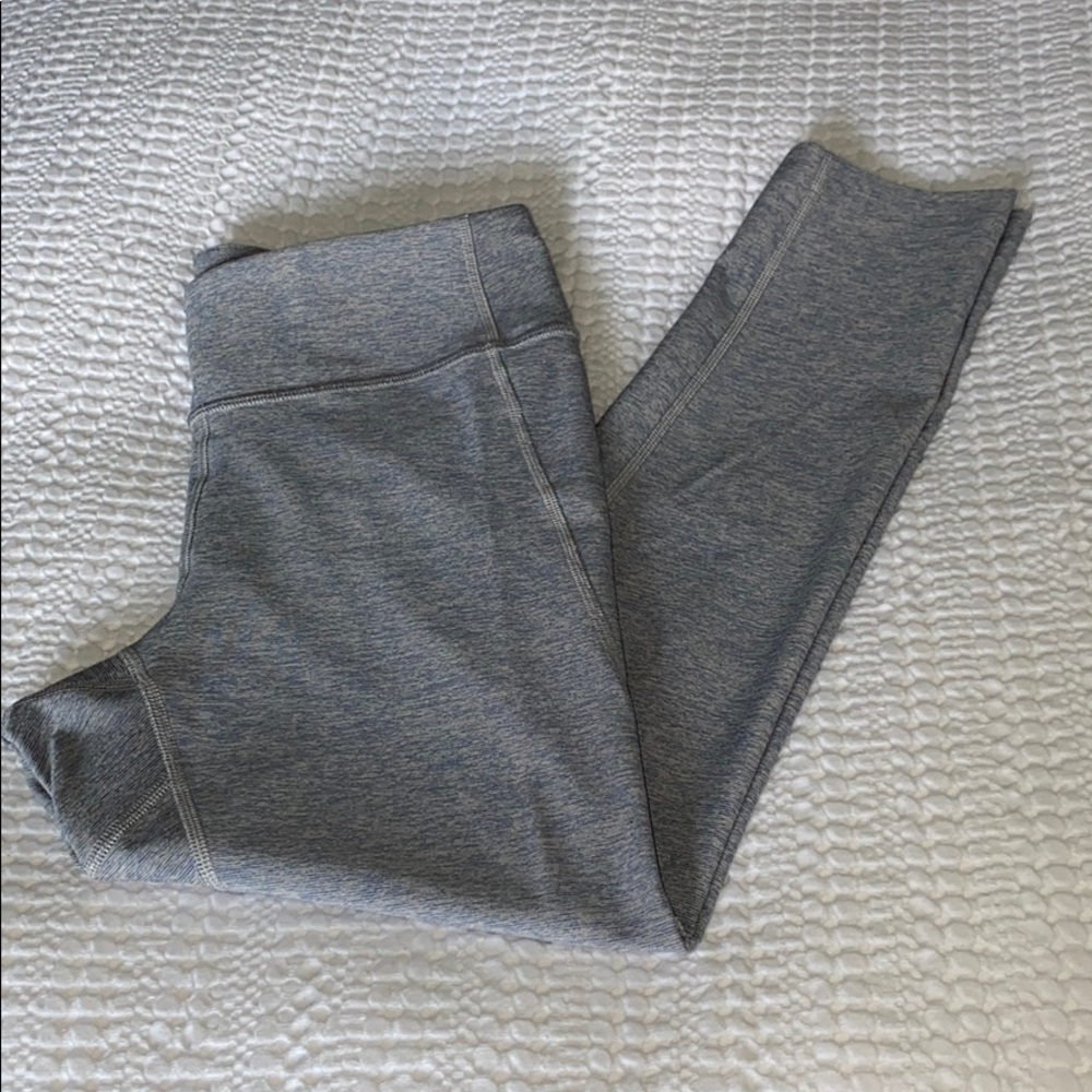 Outdoor Voices 3/4 Warmup Leggings